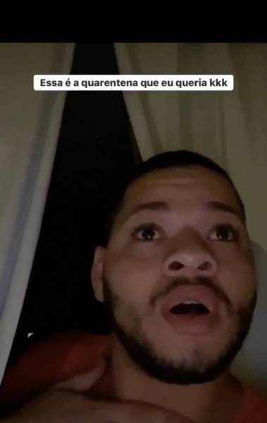 O youtuber Thomas Santana, morador de Campo Grande, na Zona Oeste, fez sucesso ao narrar o sexo do casal vizinho