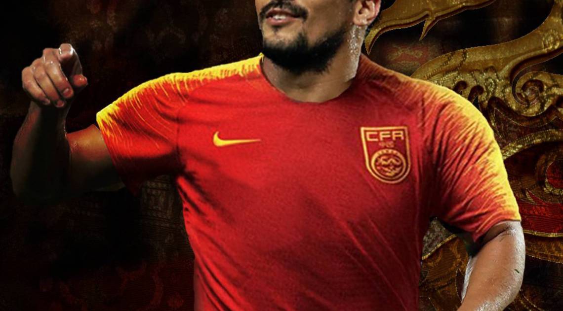 Jogador foi convocado pela seleção chinesa - Reprodução/Instagram