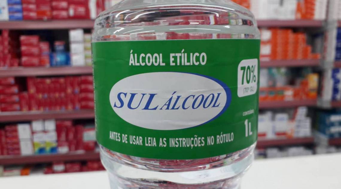 R&oacute;tulo do produto n&atilde;o tinha informa&ccedil;&otilde;es sobre o fabricante, nem o n&uacute;mero de registro da  Anvisa - Divulgação / Prefeitura do Rio 