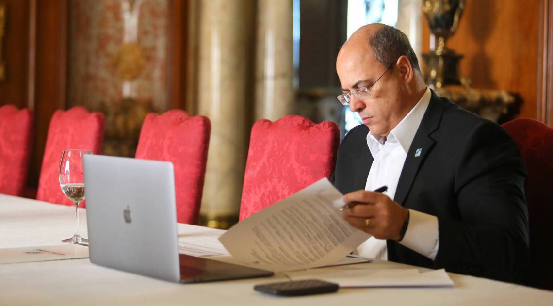 No projeto, o governador Wilson Witzel garante o benefício integral, respeitando os limites constitucionais  - Philippe Lima / Governo do estado