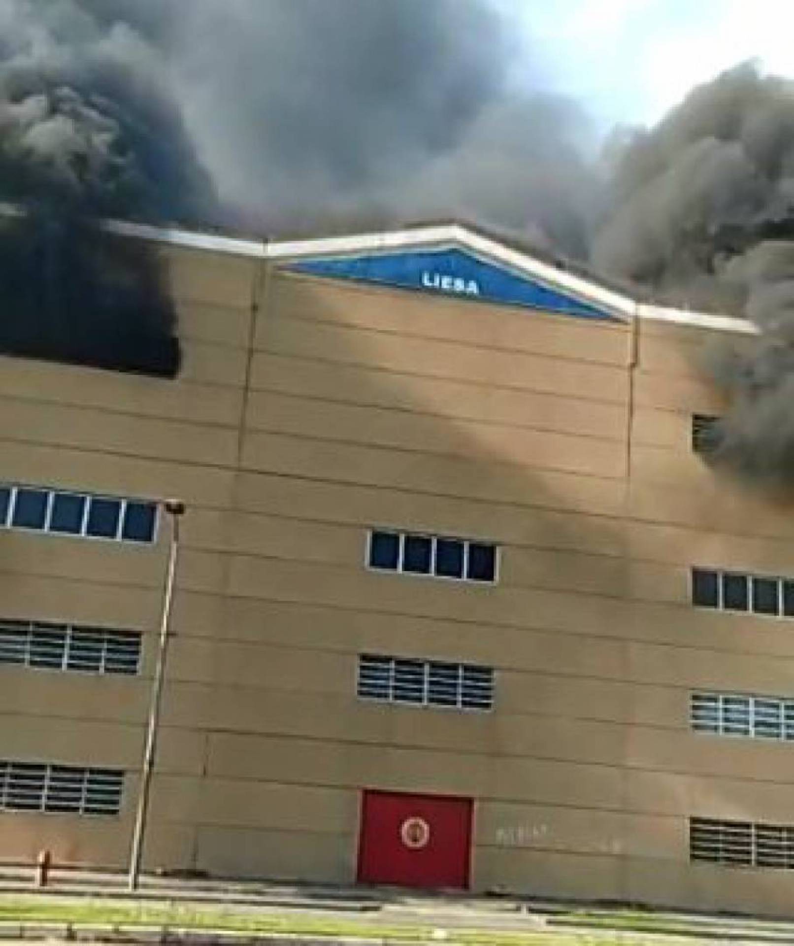 A agremia&ccedil;&atilde;o niteroiense ainda calcula o preju&iacute;zo - Reprodu&ccedil;&atilde;o de v&iacute;deo de Luiz Ferreira