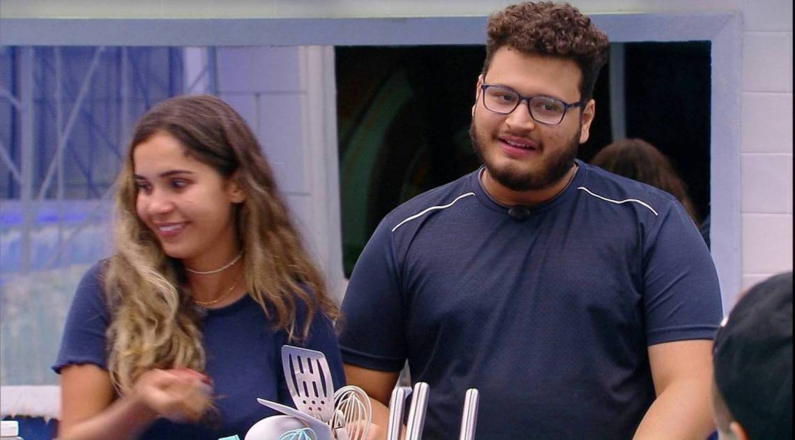 Gizelly e Victor Hugo