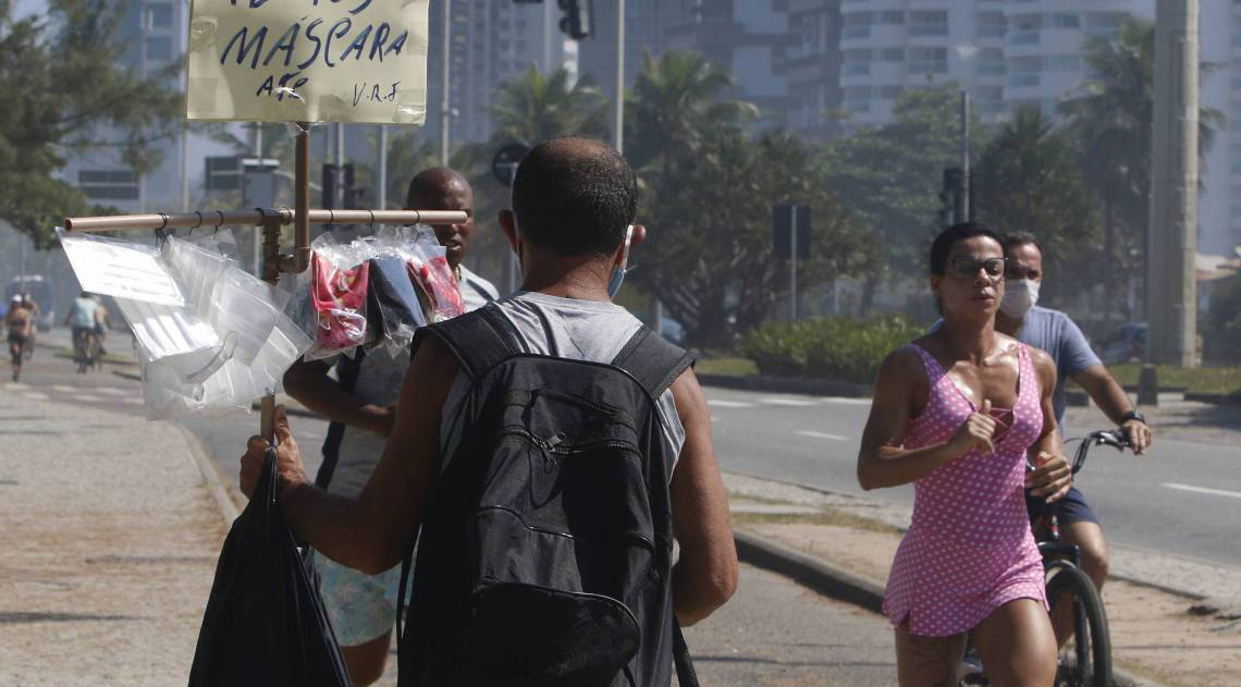 Praia da Barra da Tijuca nesta sexta-feira
