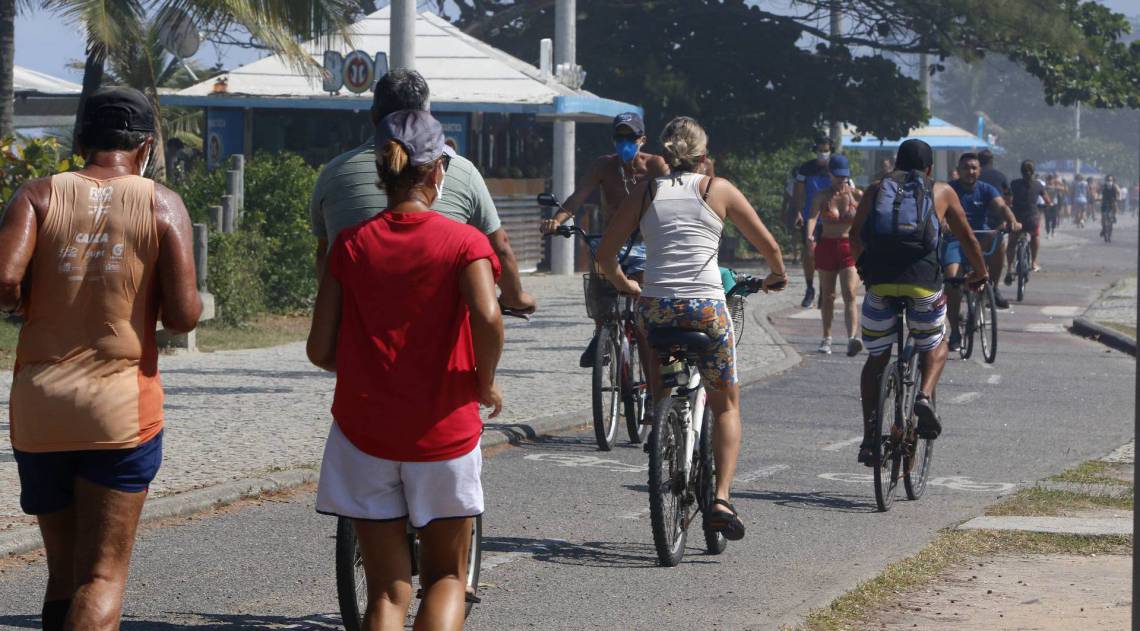 Praia da Barra da Tijuca nesta sexta-feira