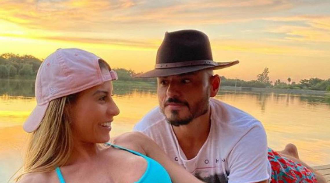 Arícia Silva e Carlinhos Mendigo