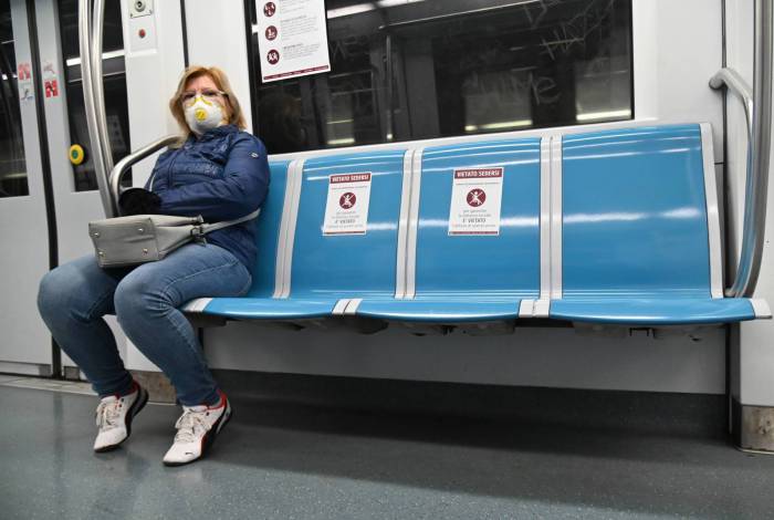 Coronavírus já deixa mais de 250 mil mortos no mundo Coronavírus já deixa mais de 250 mil mortos no mundo