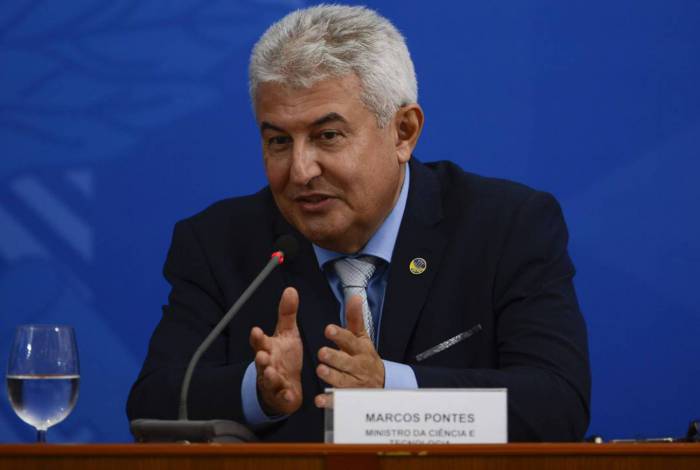 O ministro da Ciência, Tecnologia, Inovações e Comunicações, Marcos Pontes, participa de coletiva de imprensa no Palácio do Planalto