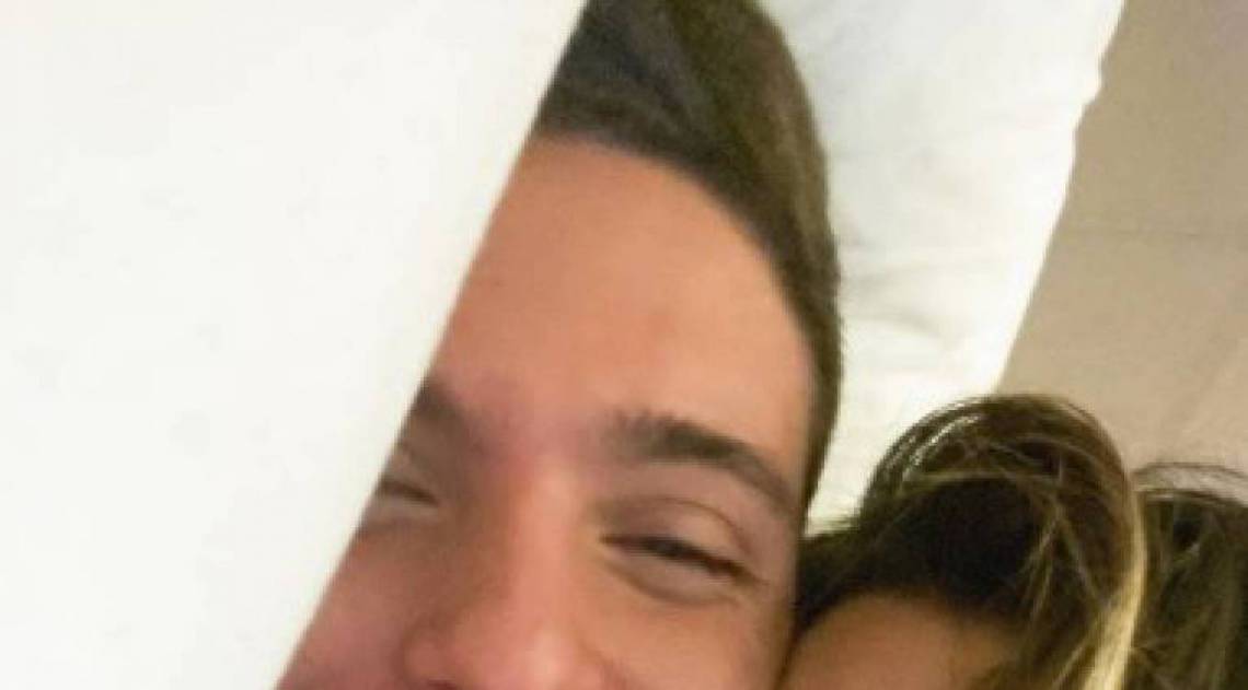 Vivian Amorim e o namorado Leo