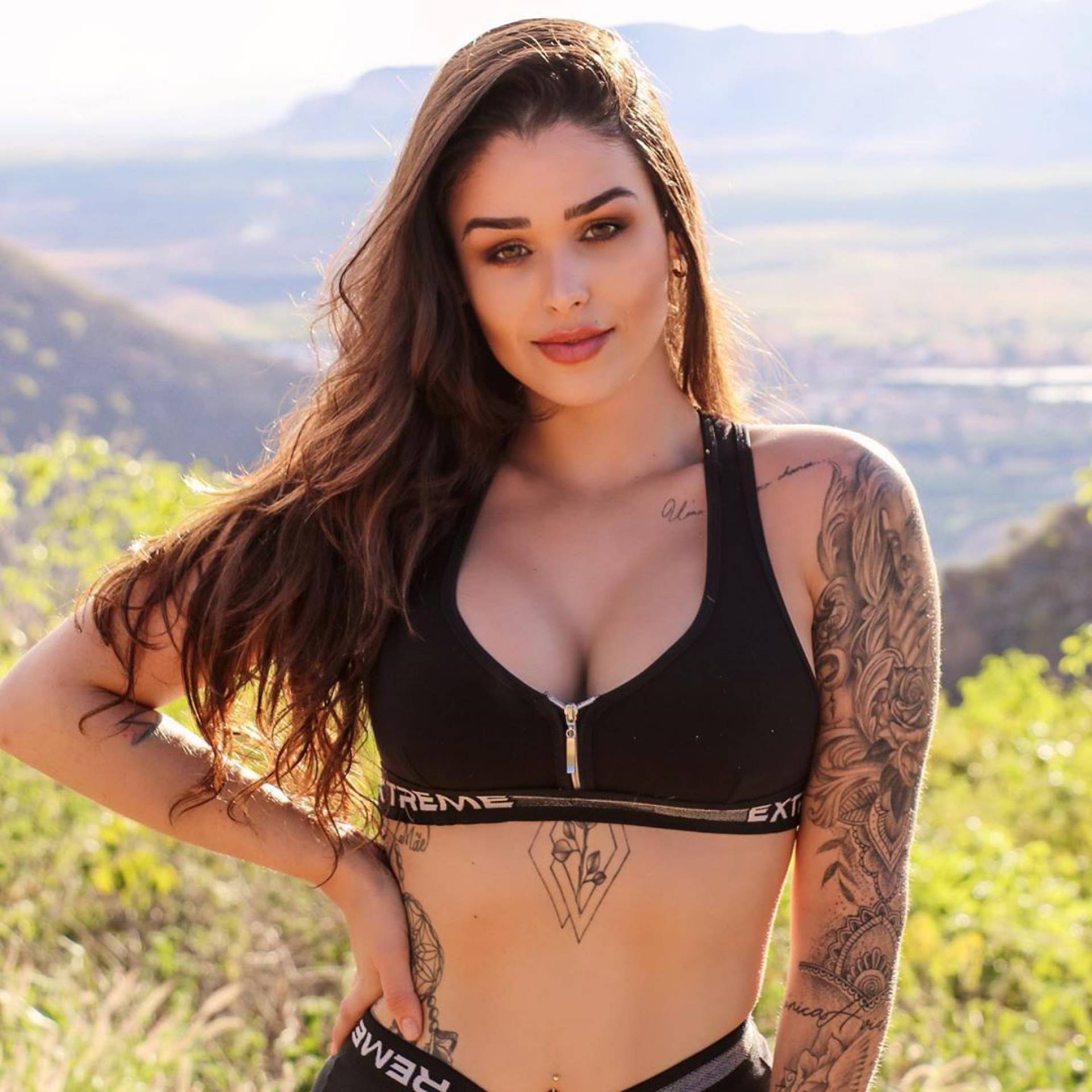 Jhovana Oliveira