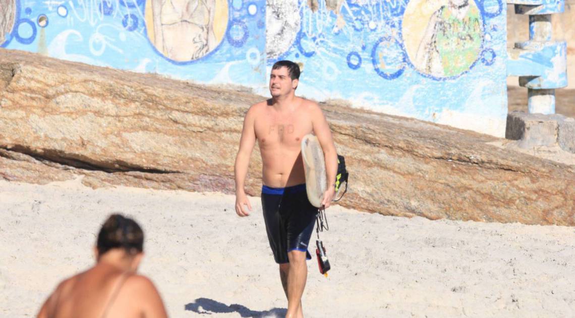 Felipe Dylon furando a quarentena 