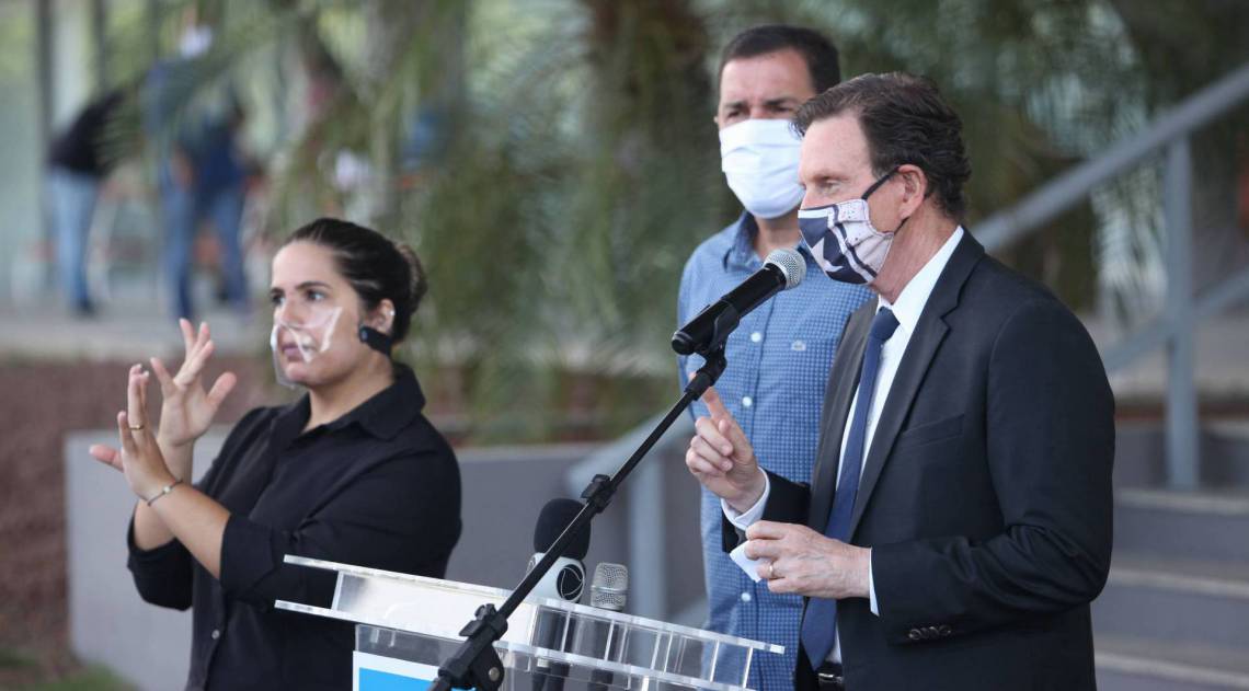 Rio, 13/05/2020  - COVID 19 - CORONAVIRUS - Coletiva com o Prefeito da cidade do Rio Marcelo Crivela, Riocentro. zona oeste do Rio. coronavirusrio. Foto: Ricardo Cassiano/Agencia O Dia