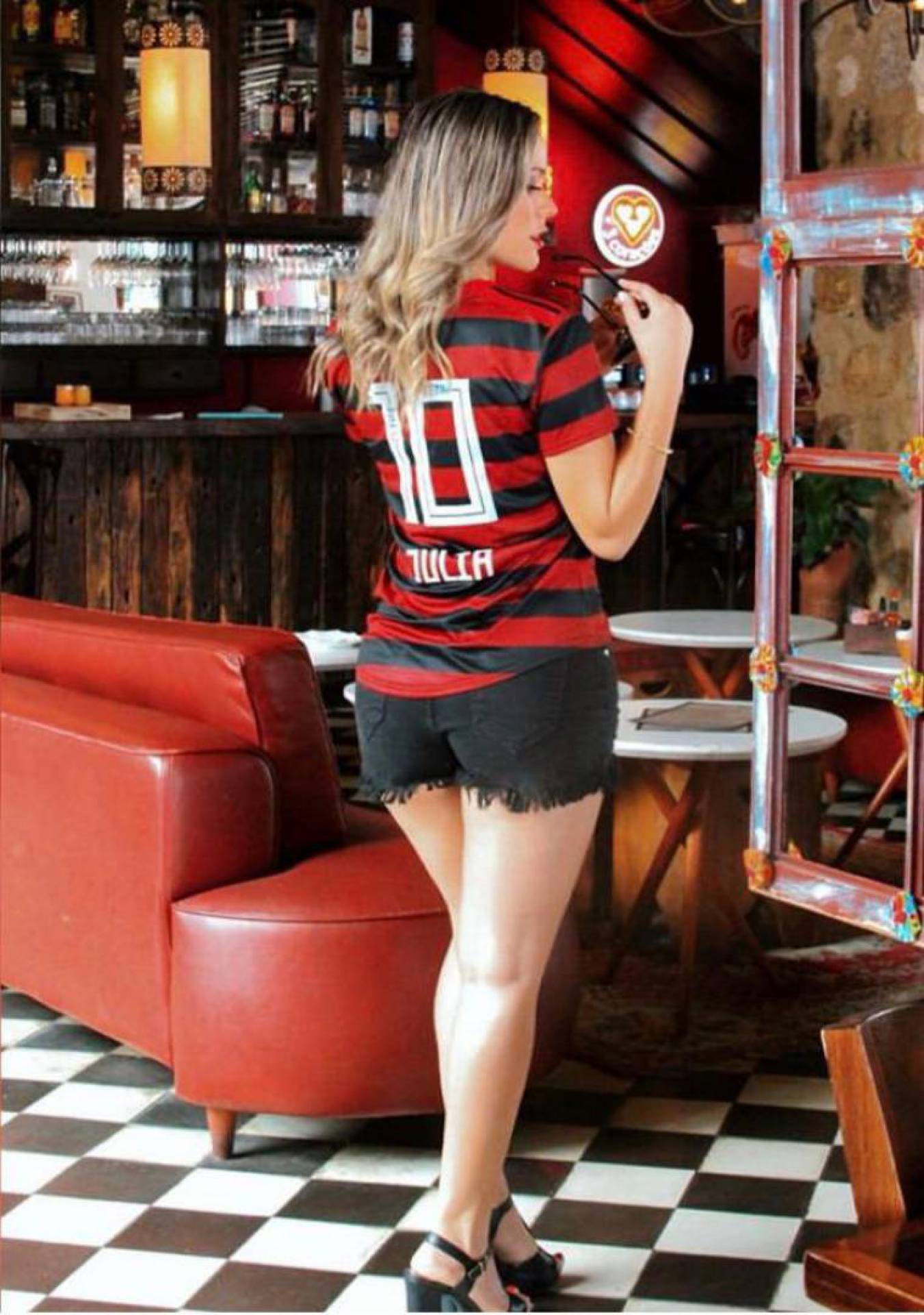 Julia Katerinne é musa do Flamengo
