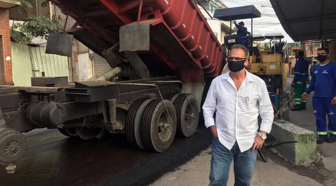 Prefeitura de Duque de Caxias está asfaltando a Estrada do China