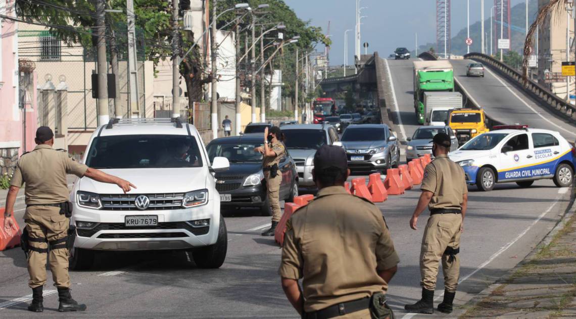 Dinâmica será condicionada pelo comportamento dos cidadãos e pelo ciclo da epidemia, podendo retroceder a restrições mais rígidas - Divulgação / Berg Silva