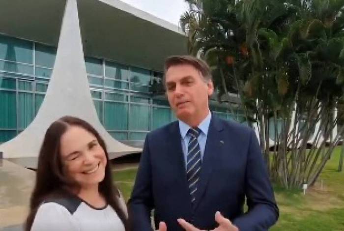 Bolsonaro anuncia a saída da Regina Duarte em vídeo no Instagram - Reprodução do Twitter