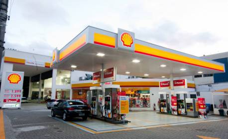 Shell estima aumento na produção de GNL, mas alerta sobre queda no refino