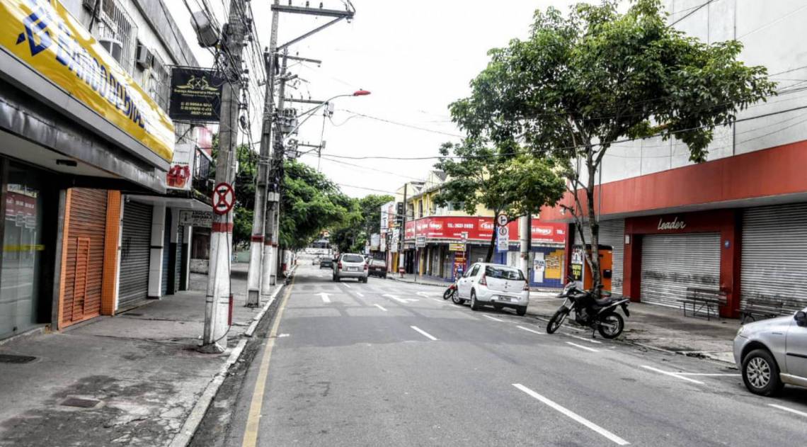 Queda do consumo das fam&iacute;lias teve muito a ver com queda de servi&ccedil;os - Foto: SECOM Maric&aacute;
