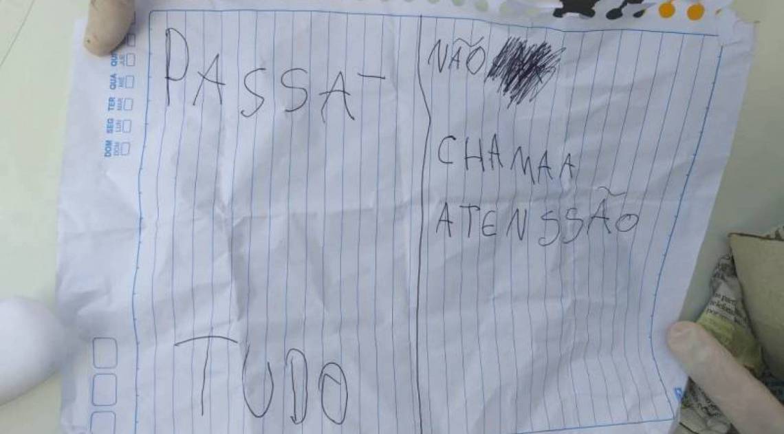 Bilhete entregue pelo assaltante