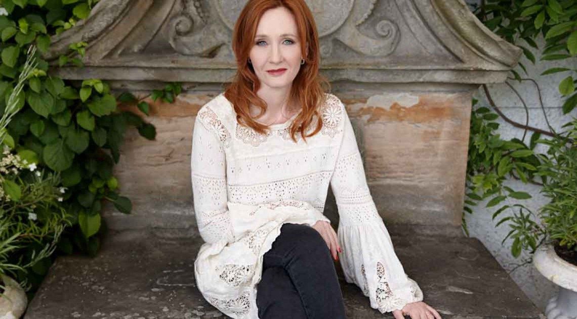 J. K. Rowling - Divulgação