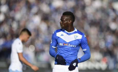 Alvo do Flamengo em 2019, Balotelli diz estar no mesmo nível de Messi e CR7