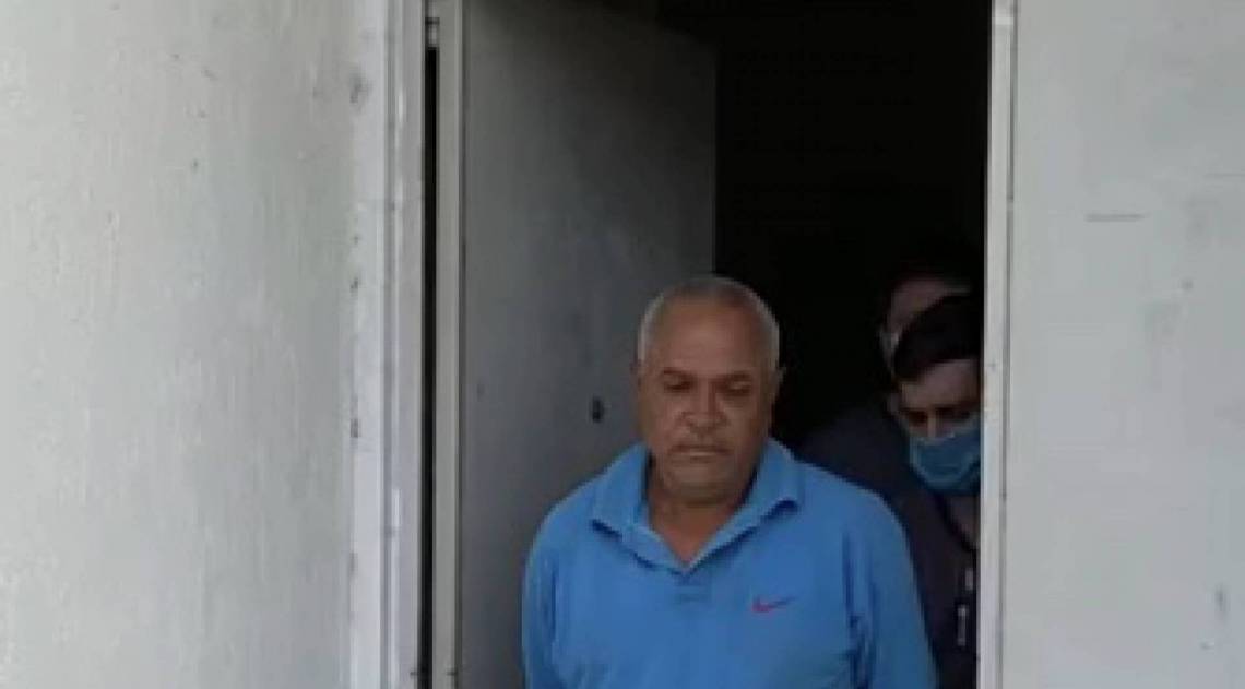 Homem é preso suspeito de esfaquear a mulher e ferir a filha, em Piabetá, distrito de Magé - Reprodução