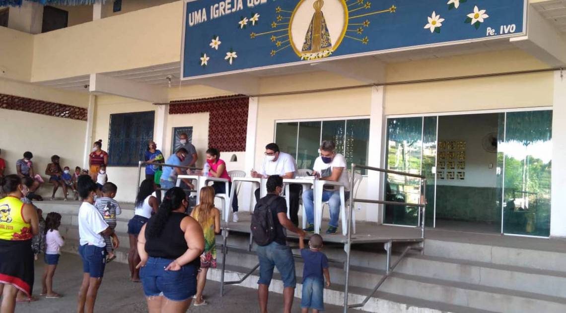 Doa&ccedil;&otilde;es para fam&iacute;lias de Grama, Nova Igua&ccedil;u, via Instituto Futuro Bom