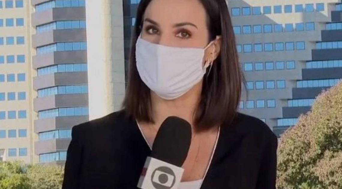 Flávia Alvarenga se confunde e internautas se divertem - Reprodução/TV