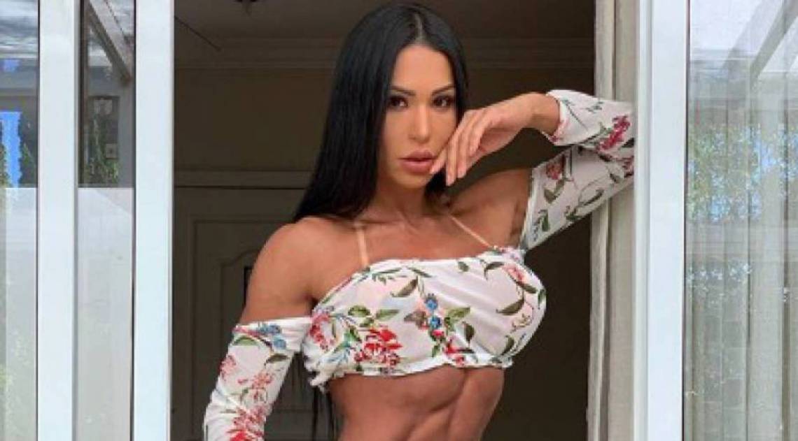 Zona Oeste - Gracyanne Barbosa conta como est&aacute; vivendo a quarentena