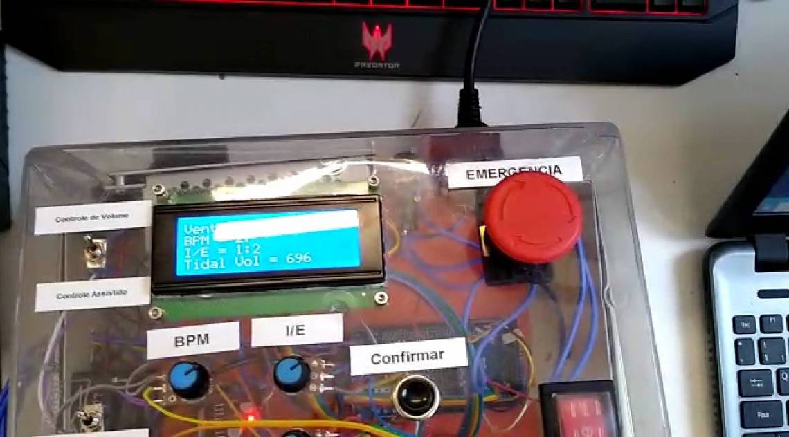 Respiradores produzidos no setor de Engenharia da UFF