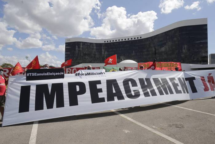 Ontem houve protesto organizado pelo Comitê Fora Bolsonaro em frente ao Tribunal Superior Eleitoral 