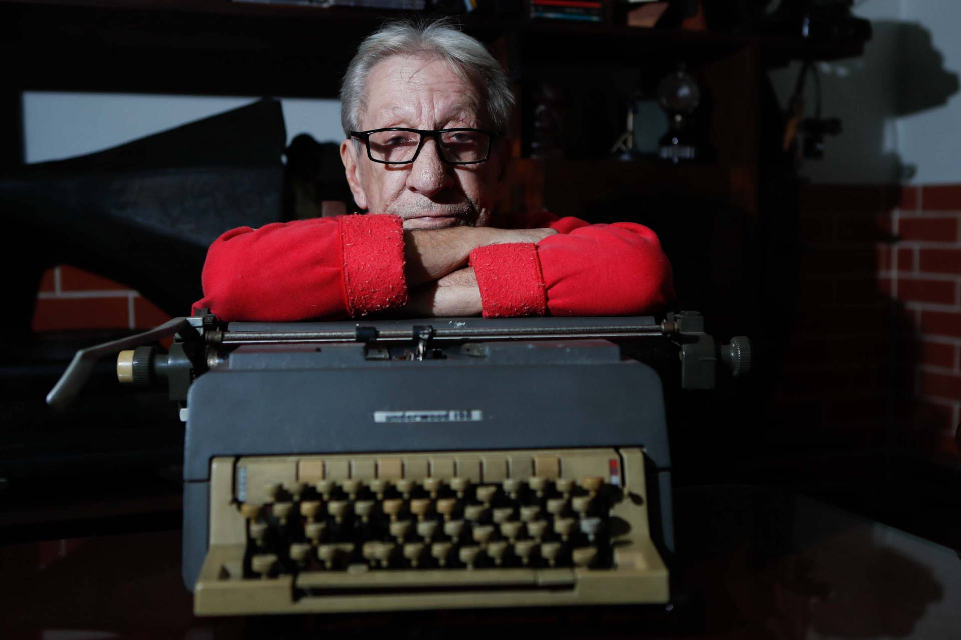 Anúncios, a salsicha e o poder