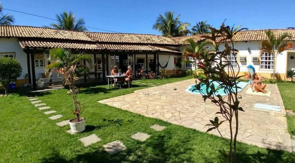 A abertura gradual, n&atilde;o interfere no regime de quarentena em vigor, devendo os cidad&atilde;os permanecerem em suas resid&ecirc;ncias, e somente sair, para realizar tarefas ou fun&ccedil;&otilde;es de extrema e imediata necessidade - Divulga&ccedil;&atilde;o