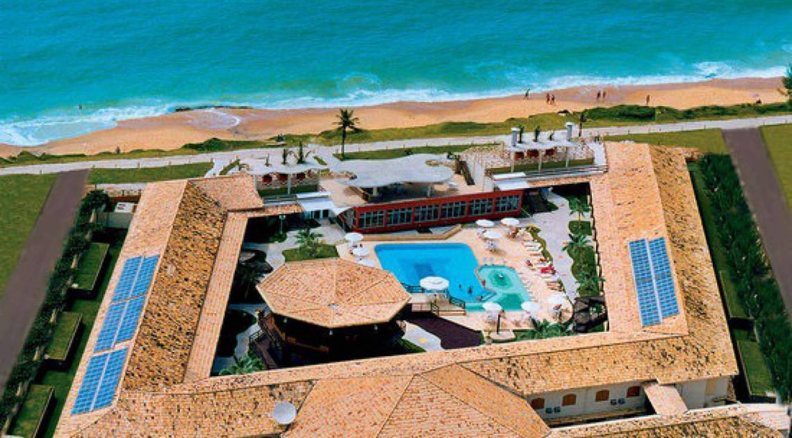 O serviço de alimentação fornecido por estes estabelecimentos deverá priorizar o atendimento na forma de 