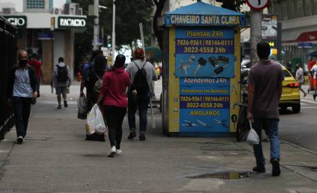 Pesquisa revela que índice de isolamento no Brasil é o menor desde abril 