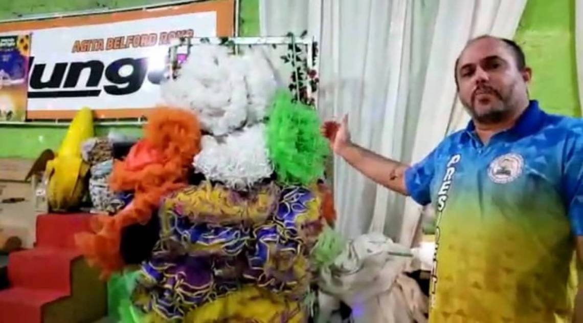 Mo&ccedil;ada que Agita