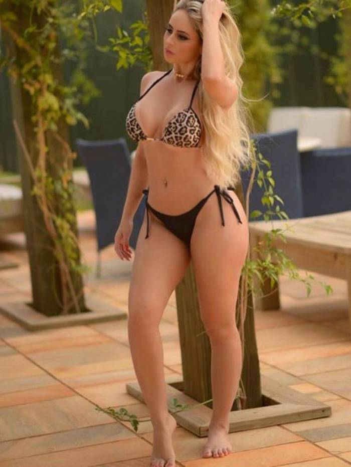 Modelo e empresária paranaense, Daiane Novais é musa do Atlético Sorocaba