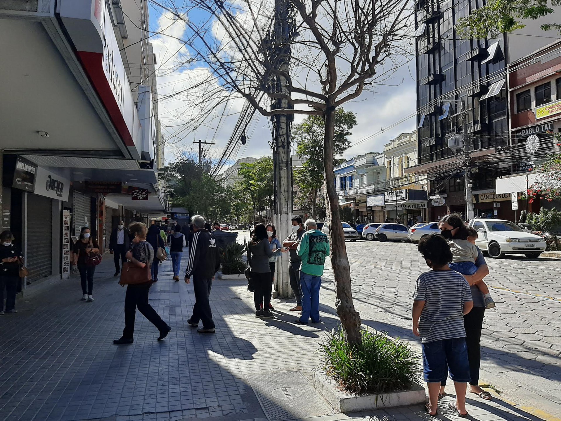 Comércio de Nova Friburgo poderá abrir no feriado desta segunda-feira