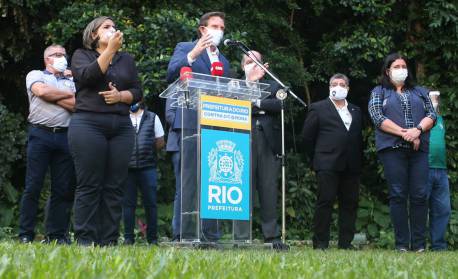 A bola volta a rolar pelo Carioca
