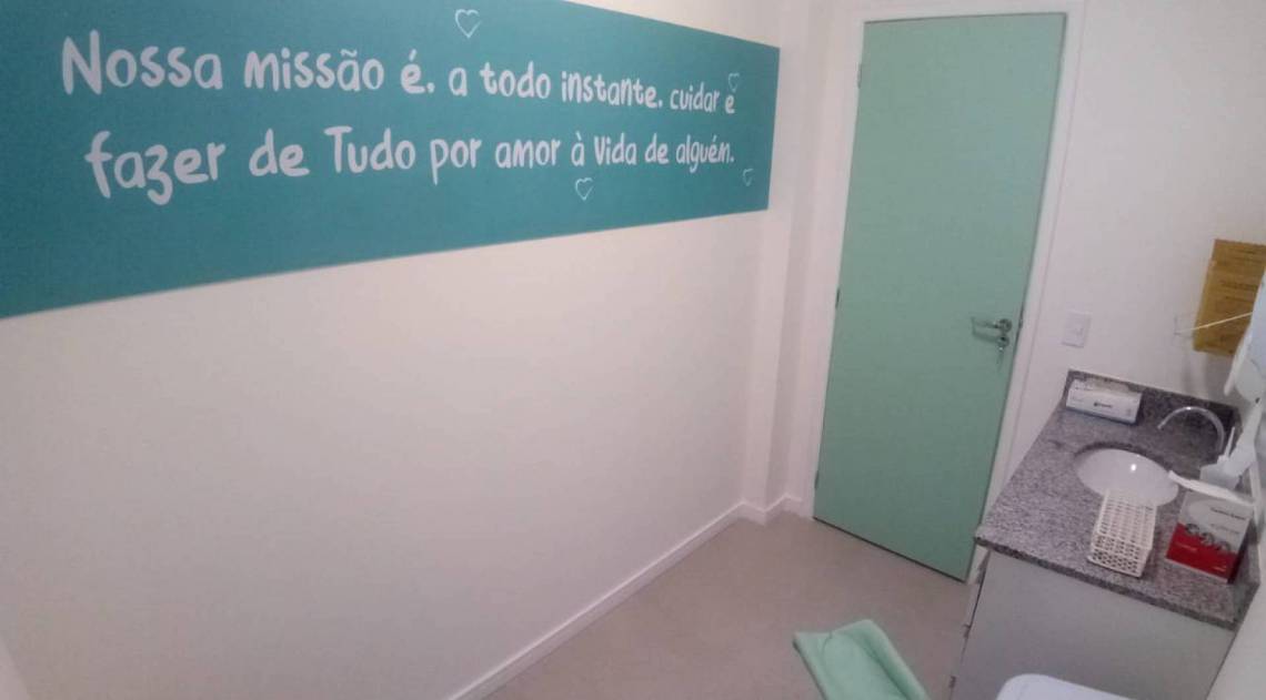 São João reabre novo laboratório central com equipamentos de ponta