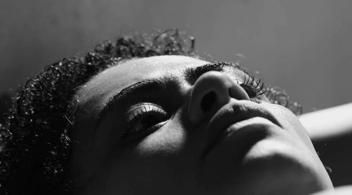 Imagens do filme 'Rainha', que será exibido na próxima terça-feira, na mostra virtual 'CineMAC'