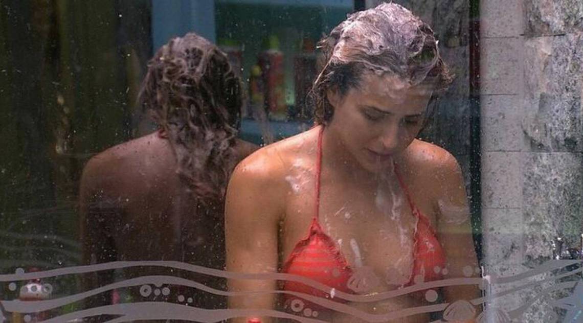 Gabi chora ap&oacute;s nova discuss&atilde;o com Guilherme