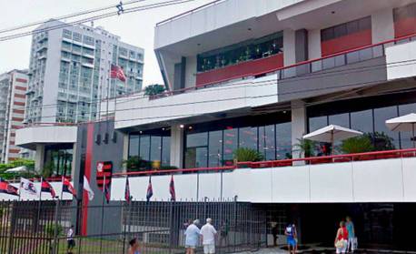 Grupo de conselheiros do Flamengo promove manifestação contra gestão de Rodolfo Landim