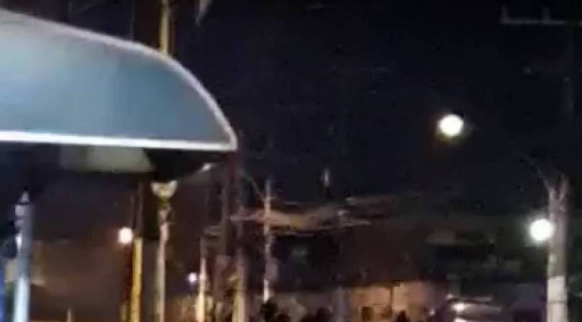 Intenso tiroteio assusta moradores do Gramacho, em Duque de Caxias - Reprodução vídeo