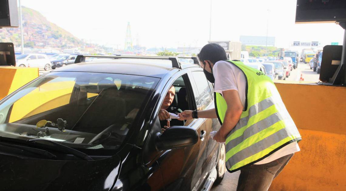 Alessandro Junqueira: 'Quando uso, protejo o outro, e quando as outras pessoas usam me protegem também'