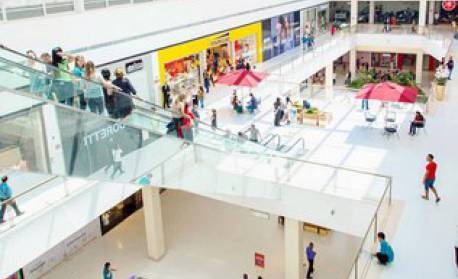 Com fechamentos, lojista de shopping fala em demissões e tenta renegociar aluguel