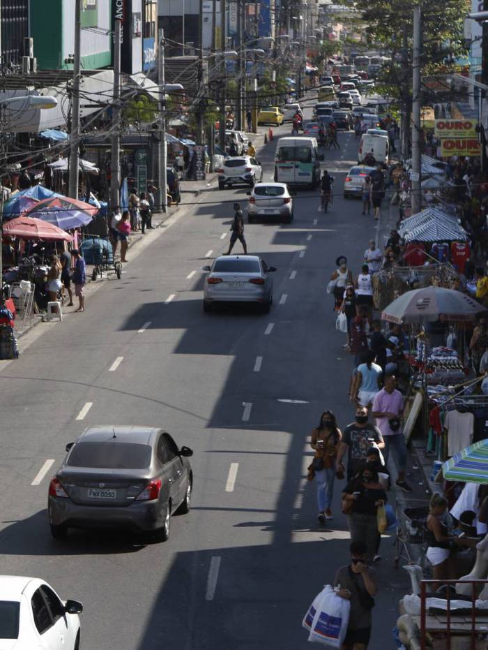 O comércio do Rio de Janeiro e o problema de mercadorias roubadas.