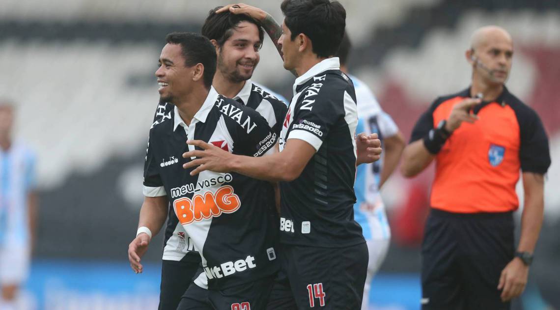 Cano foi o destaque da vit&oacute;ria do Vasco - Daniel Castelo Branco
