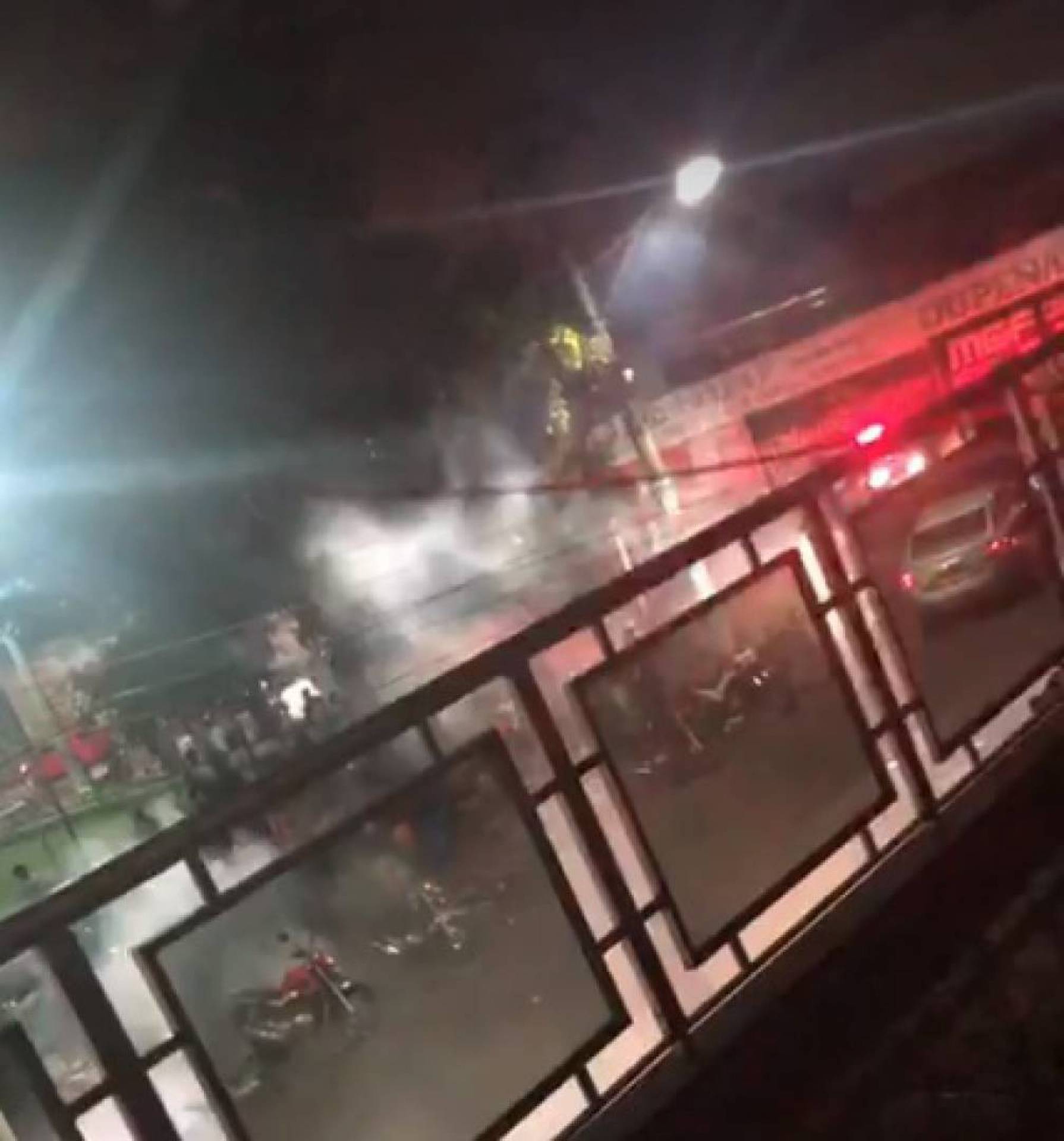 Festa termina após ação da PM em Duque de Caxias - Reprodução vídeo