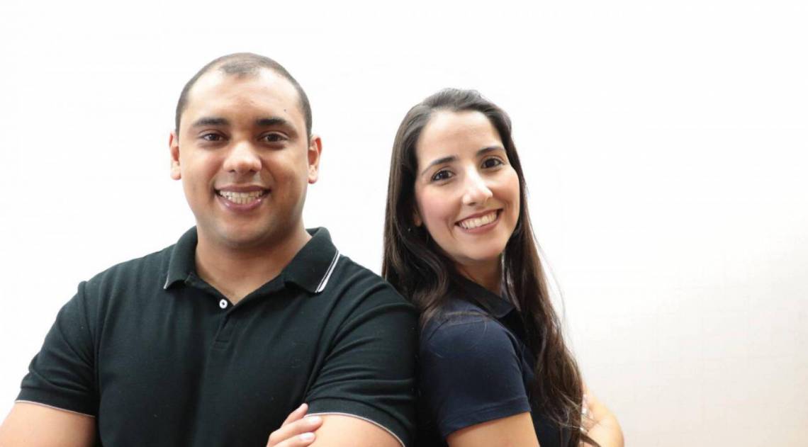 Além de serem casados, Luis Felipe e Ana Paula trabalham juntos e estão usando as redes para darem dicas de estudo