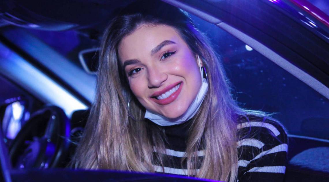 Bruna Santana, irm&atilde; do cantor Luan Santana